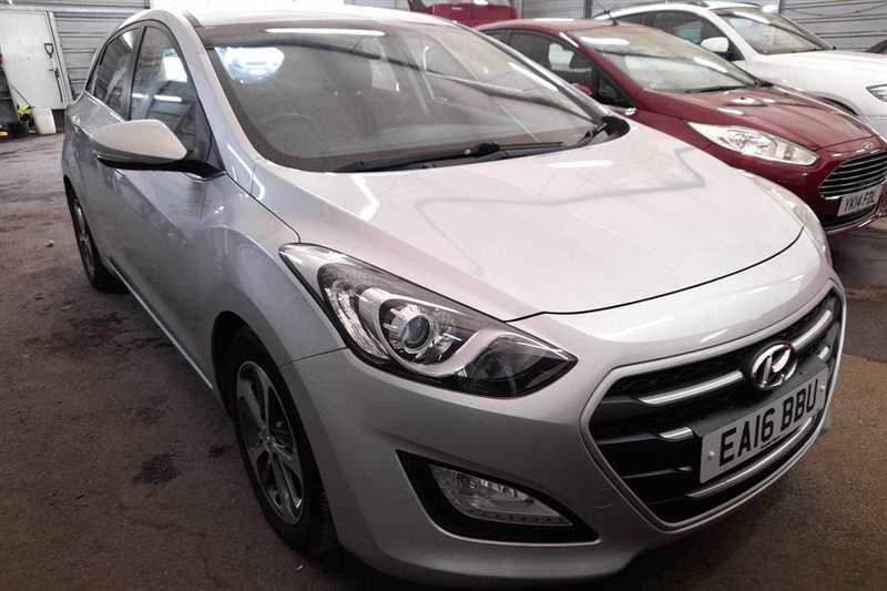 Hyundai I30 Se Nav Blue Drive