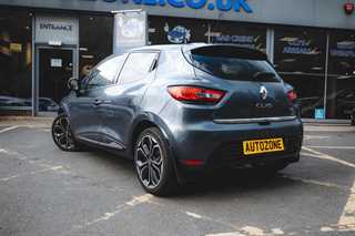 Renault Clio 0.9 ICONIC TCE 5d 89 BHP