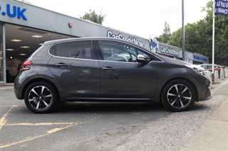 Peugeot 208 Allure Premium