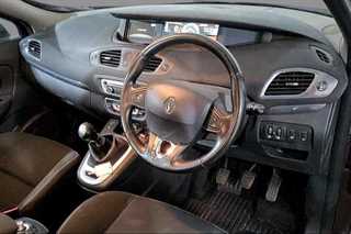 Renault Scenic Limited Nav Dci