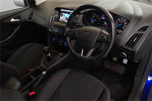 Ford Focus 1.5 TDCi Zetec S Hatchback 5dr Diesel Manual Euro 6 (s/s) (120 ps)