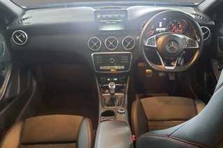 MercedeS-Benz A-Class 200 D Amg Line